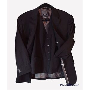 Men’s Large Kenneth Cole Awearness